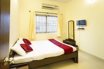 Hotel Super Oyo Capital O Premium Hotel Victoria Heights Near Sri Someshwara Swami Temple