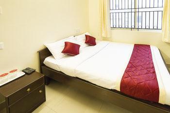 Super Oyo Capital O Premium Hotel Victoria Heights Near Sri Someshwara Swami Temple Bangalore