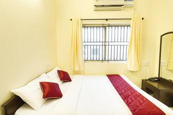 Hotel Super Oyo Capital O Premium Hotel Victoria Heights Near Sri Someshwara Swami Temple