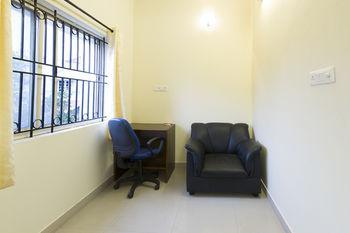 Super Oyo Capital O Premium Hotel Victoria Heights Near Sri Someshwara Swami Temple Hotel