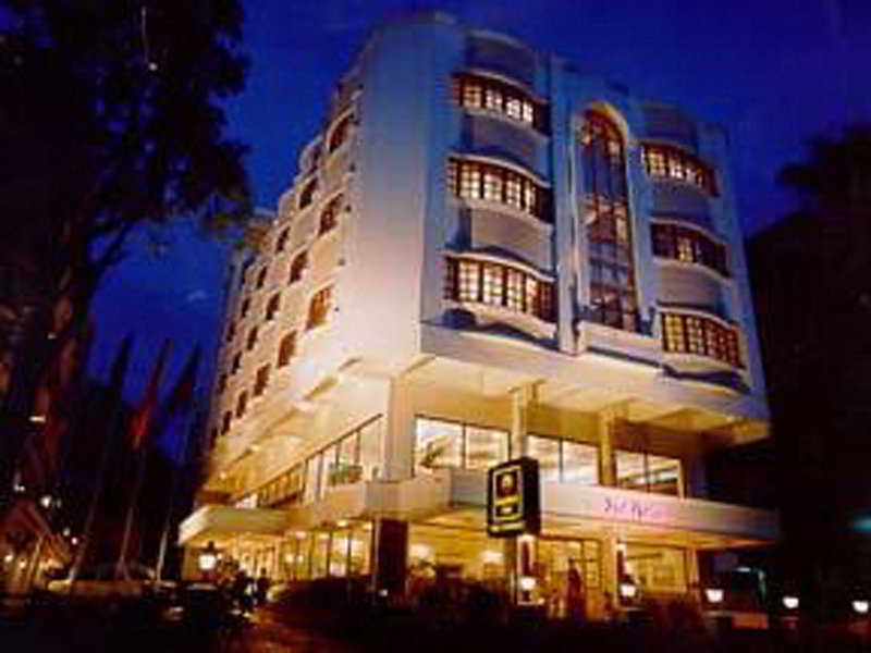 Comfort Vijay Residency Hotel 3*