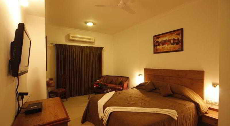 Octave - Double Road Hotel 3*