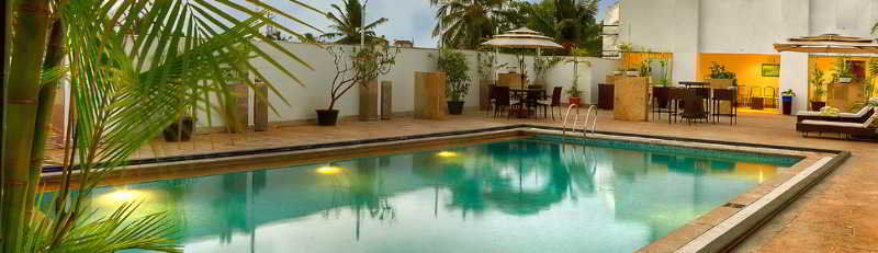 La Marvella, Hotel