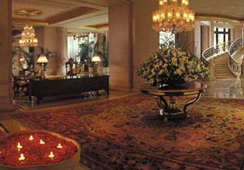 The Leela Palace Hotel 5*