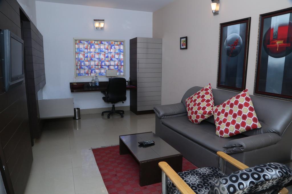 Terrace Gardens 3*