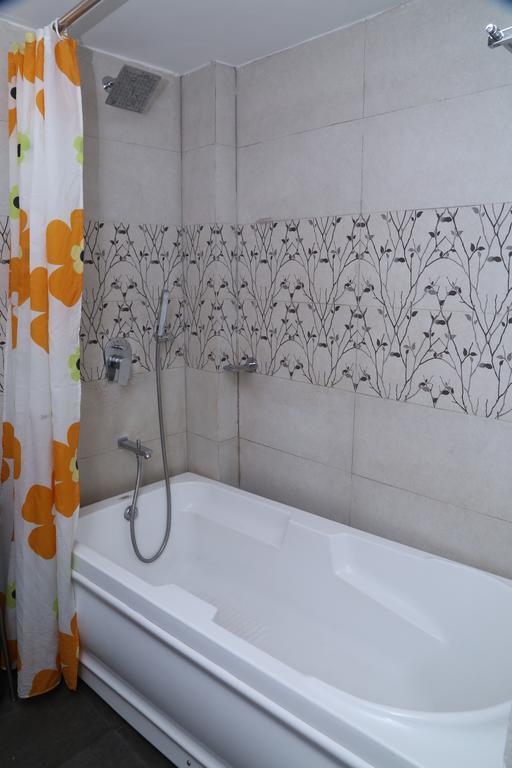 Terrace Gardens Bed & Breakfast 3*