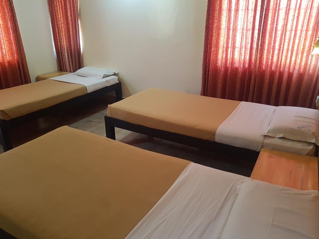 Tom'S Hotel Hotel 3*