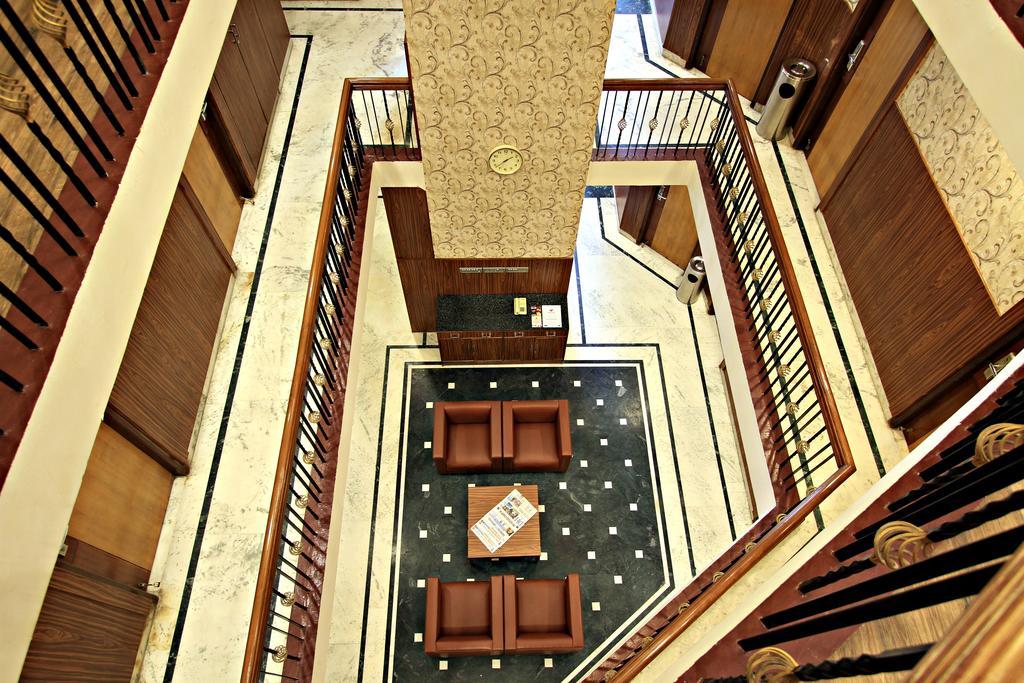 Empire Street 3*