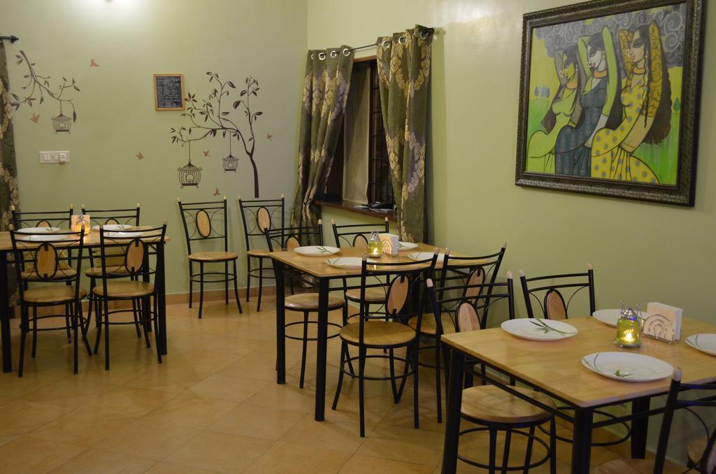Camelot Bed & Breakfast 3*