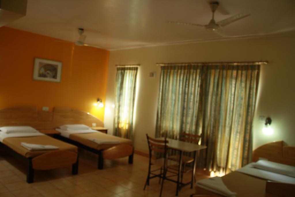 Hotel Tom'S Hotel Bangalore