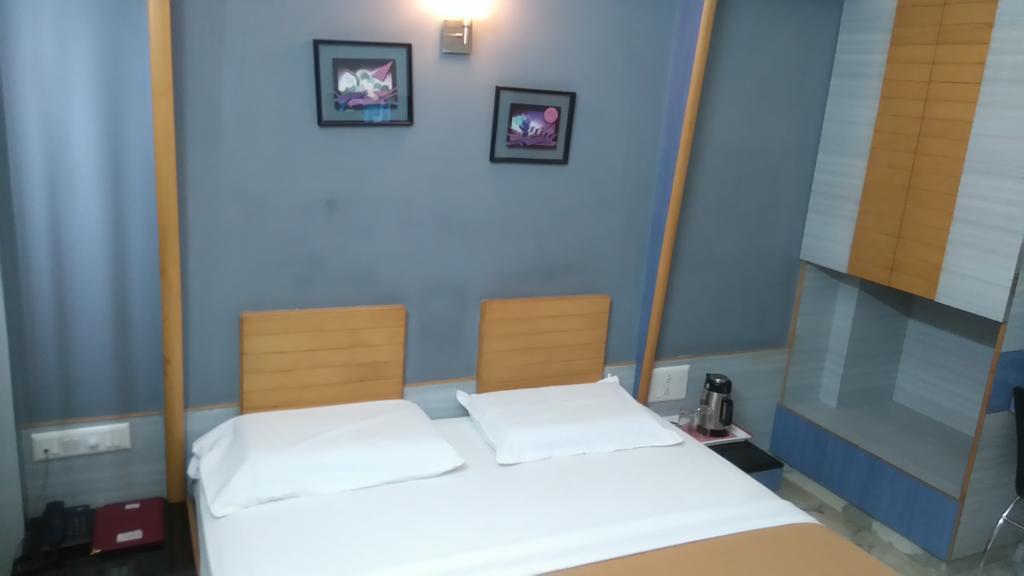 Hotel Manasa Paradise Bangalore