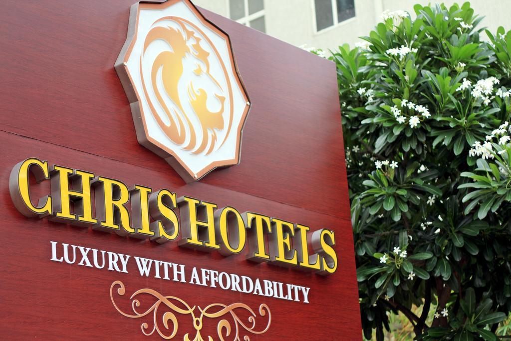 Hotel Chris Whitefield 4*
