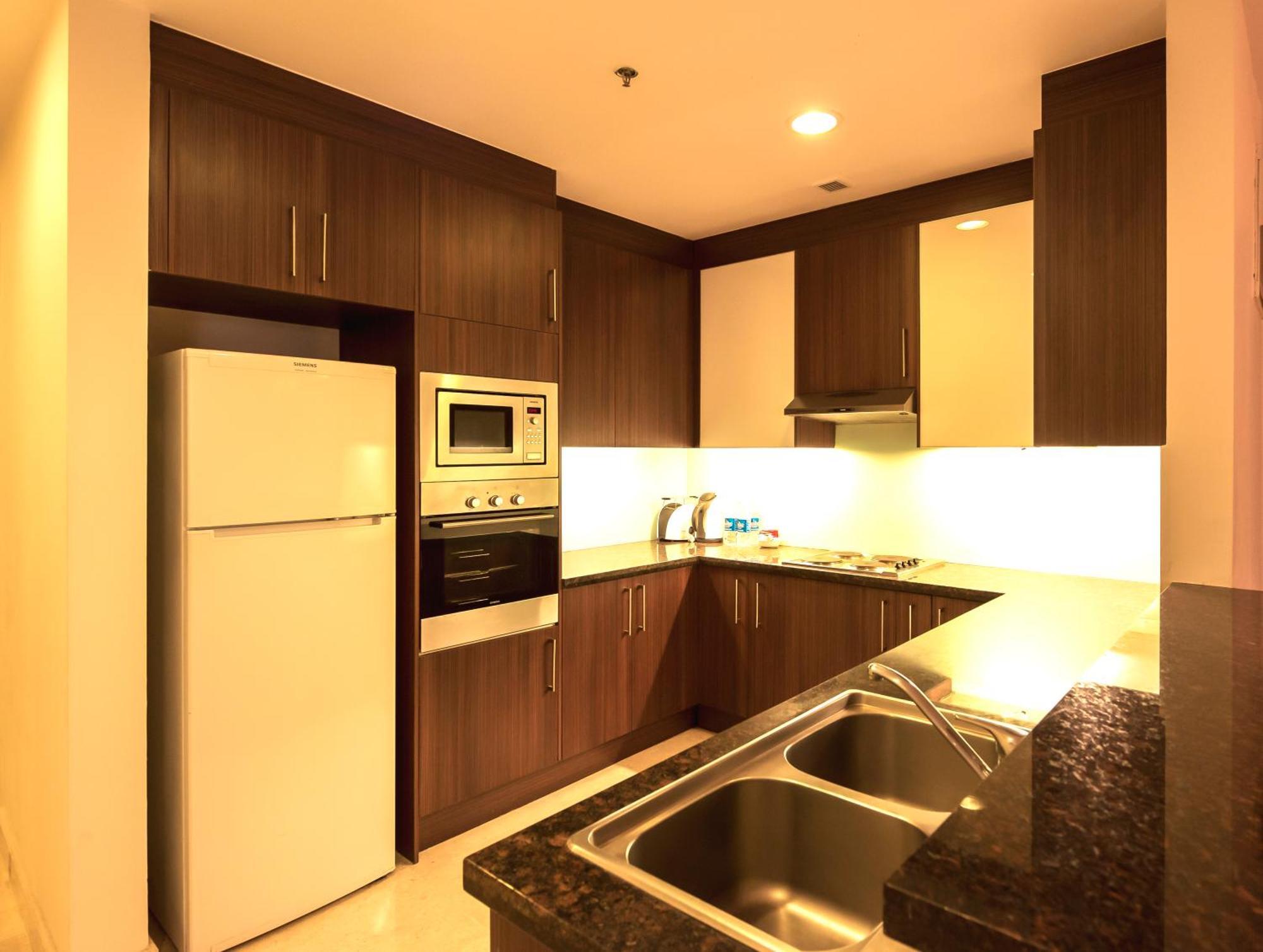 Oakwood Premier Prestige Hotel