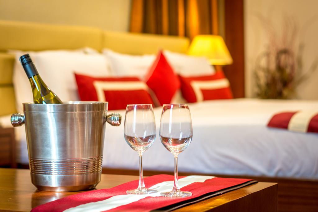 Hotel Octave - Residency Rd
