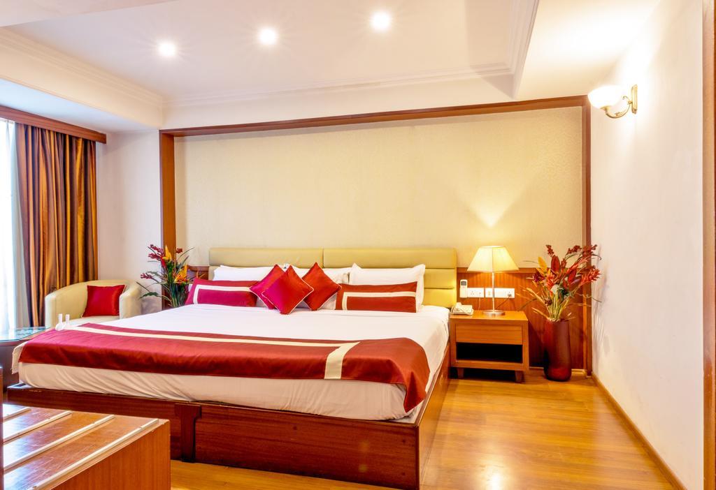 Hotel Octave - Residency Rd Bangalore