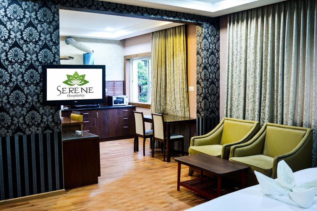 Hotel Serene Boutique 3*