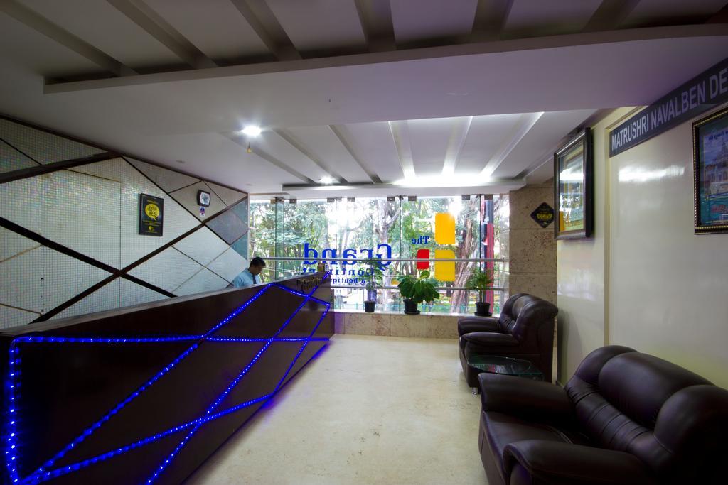 Hotel The Grand Continent 3*