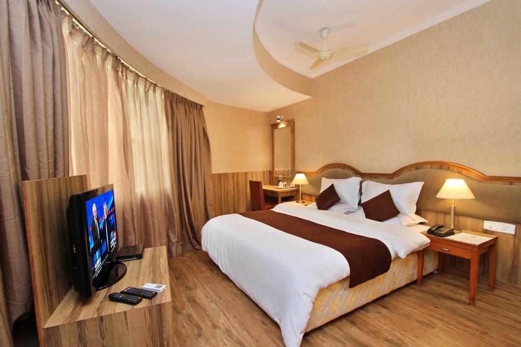 Hotel Empire International Church Street Bangalore