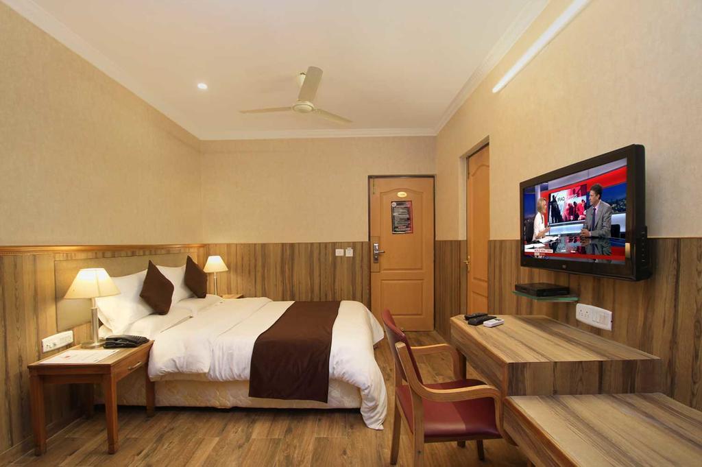 Empire International Church Street Hotel