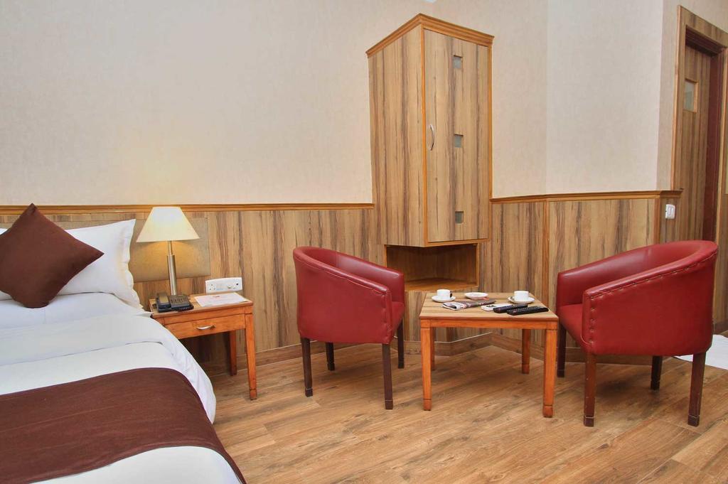 Empire International Church Street Hotel 3*