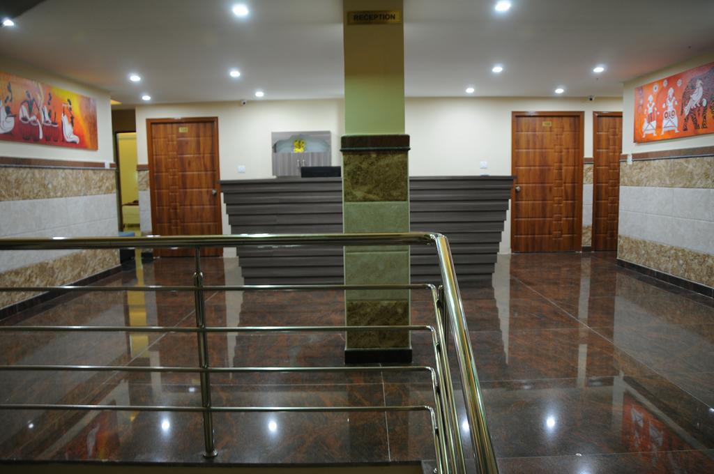 Hotel Cinnamon Residency 3*