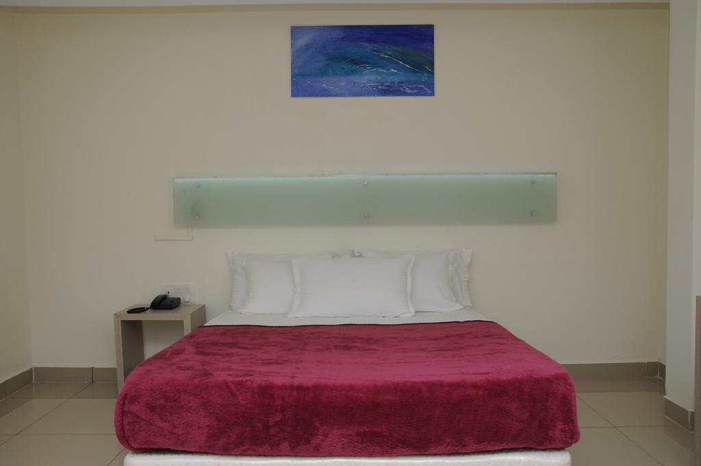 Hotel Cinnamon Residency