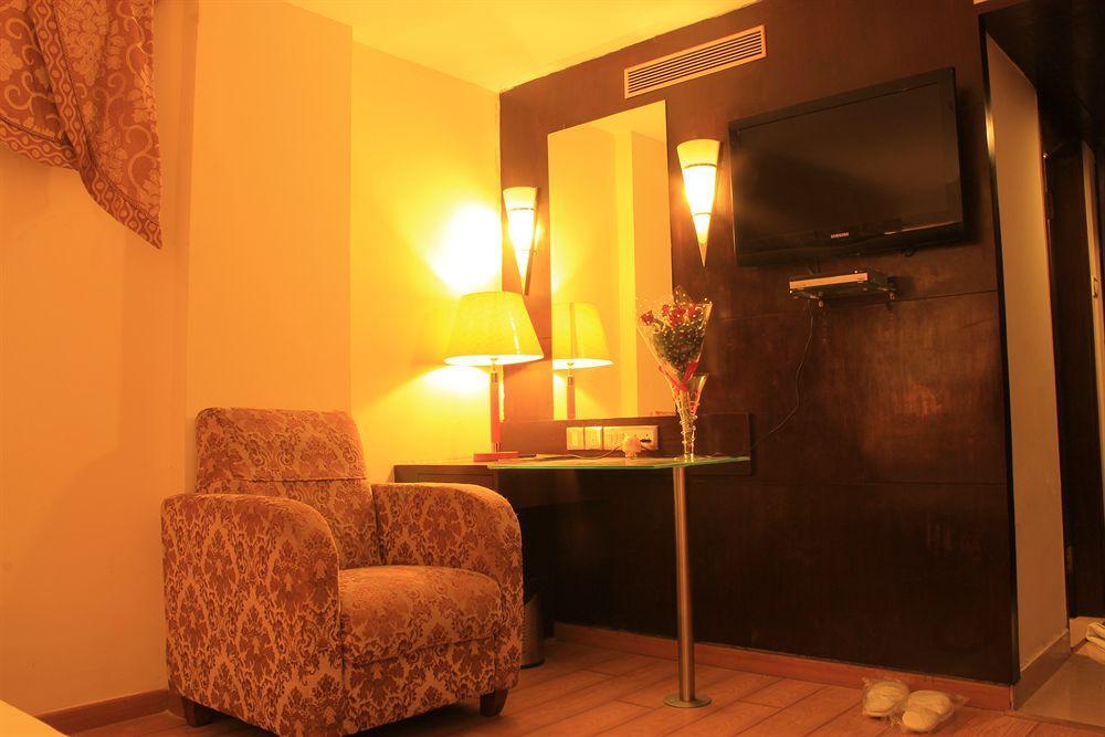 Brigade Royale Hotel
