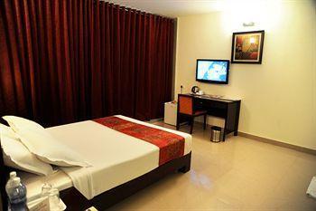 Treebo Crystal Castle Hotel Bangalore