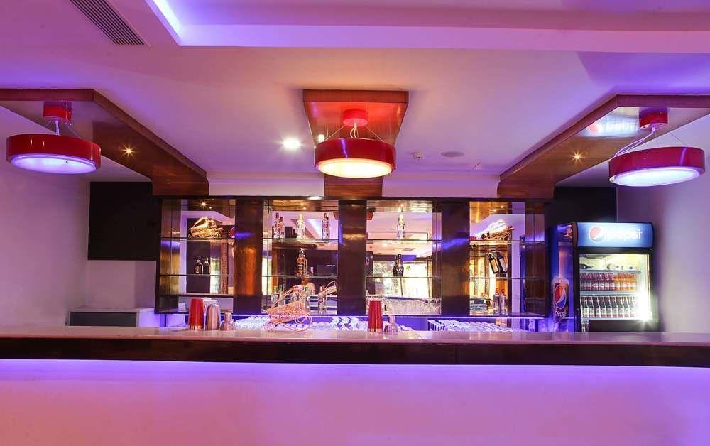 Hotel Sahar Pavillion