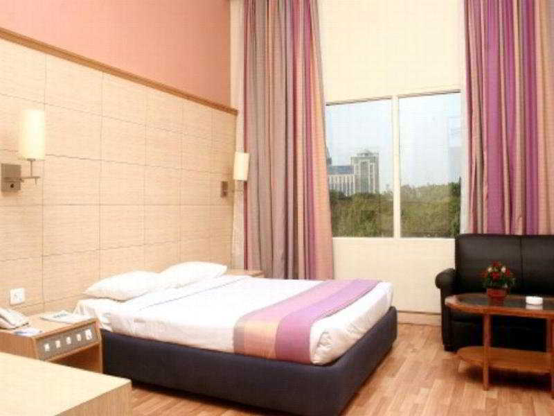 Ramanashree California 3* Bangalore