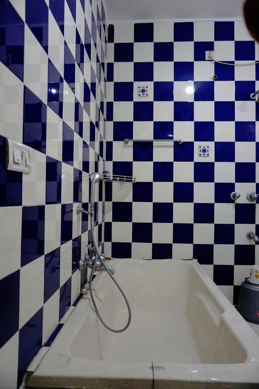 Albergue B Cube *