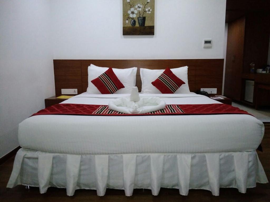 Hotel The Royal Comfort 3*