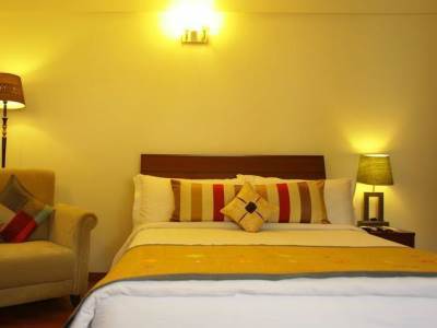 Hotel Justa Off Mg Road