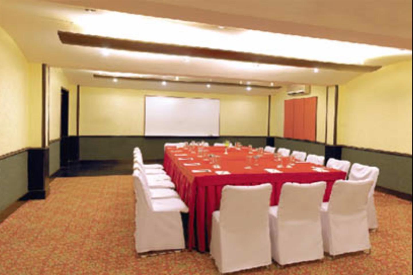Regenta Place Bangalore, Cunningham Road