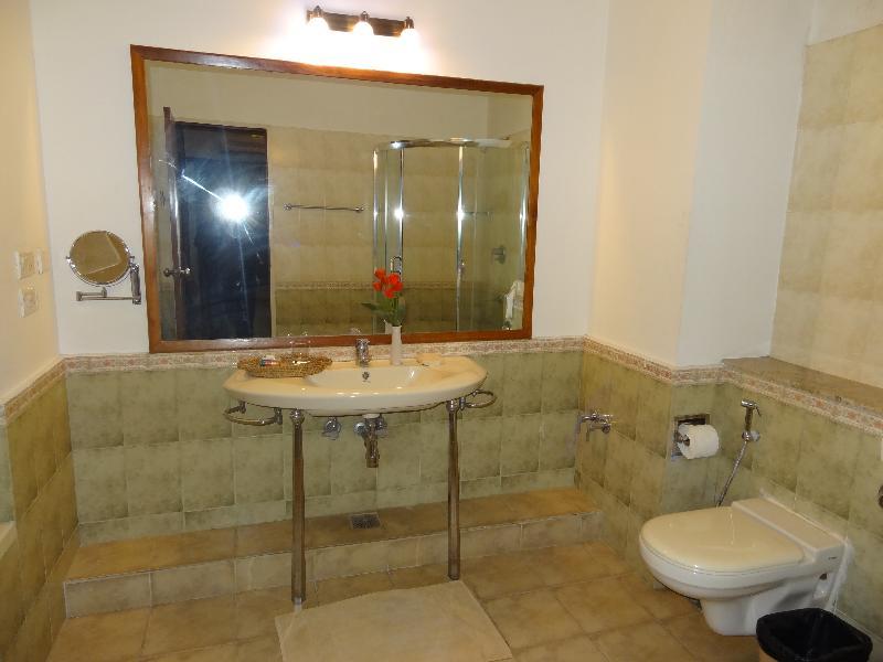 Hotel Octave - Double Road 3*