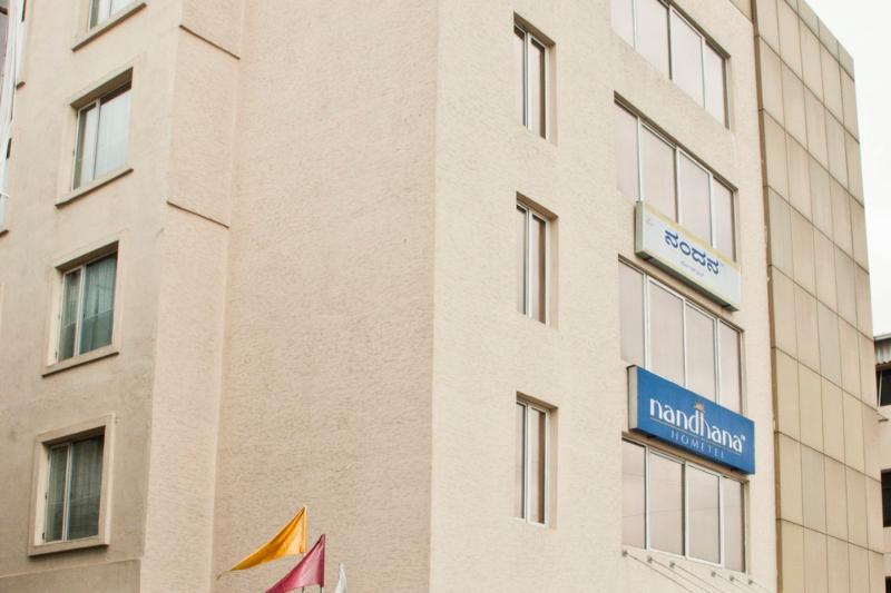 Nandhana Hometel Hotel
