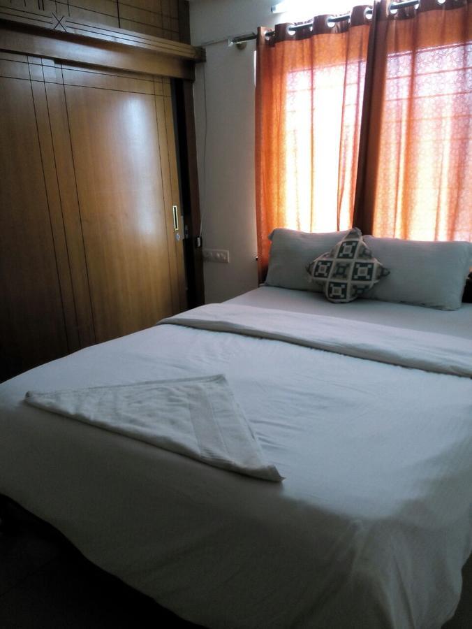 Guest house Vijayashree Golden Orchid Bangalore