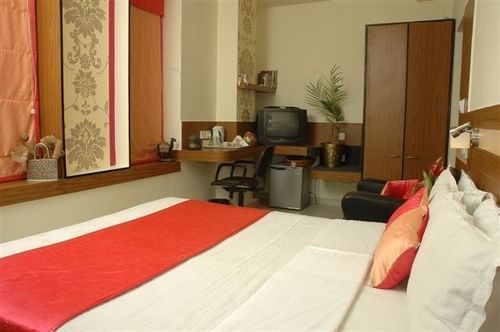 Hotel Istay Infantry Road 3*