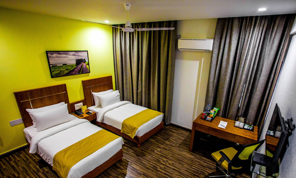 Fabhotel Northern Suites - Kundalahalli Main Road Bangalore