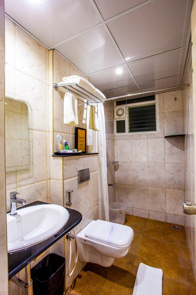 Fabhotel Northern Suites - Kundalahalli Main Road Hotel 3*