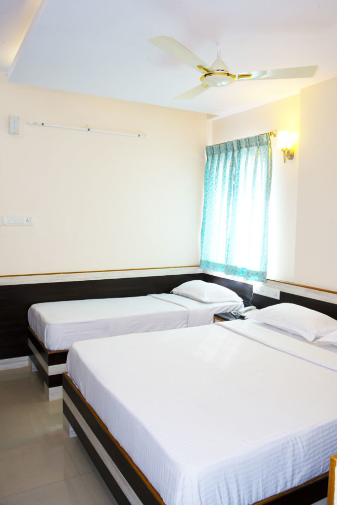 Fabhotel Sairam Residency