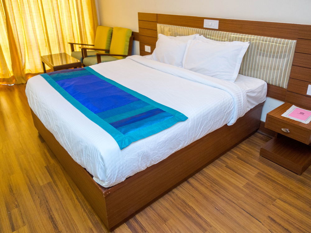Hotel Oyo Premium Residency Road