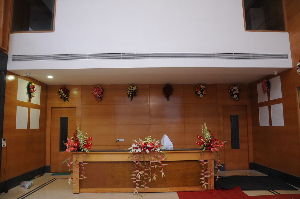 Rosewood International 3* Bangalore