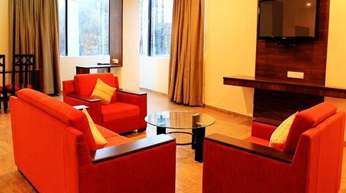 Olive Electronic - By Embassy Group Hotel