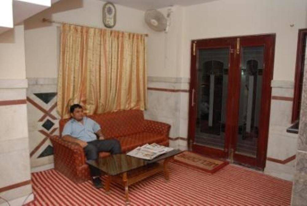 Hotel Manasa Paradise