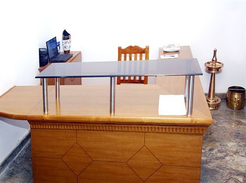 Oyo 6110 Thalassa Hotel