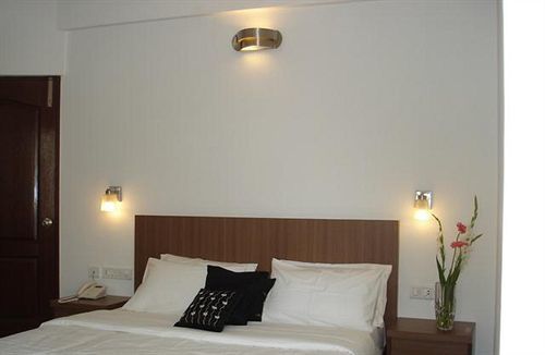 Thyme The Transit Bed & Breakfast Bangalore