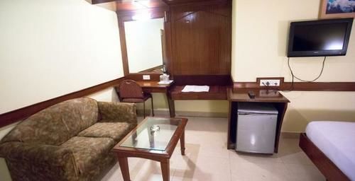 Nandhini - Minerva Circle Hotel 2*
