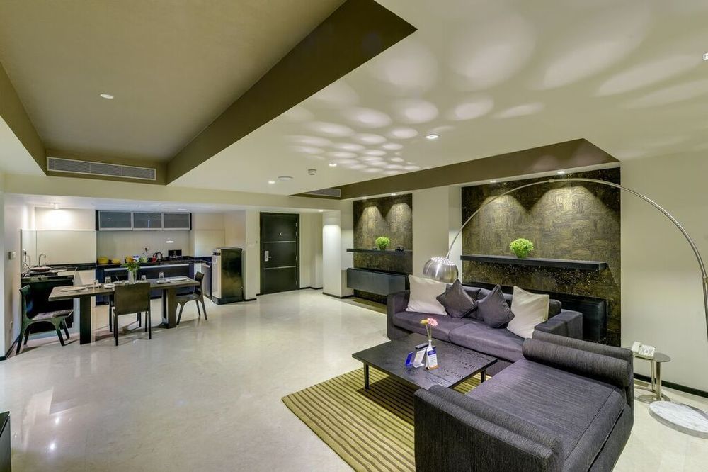 Hotel Davanam Sarovar Portico Bangalore