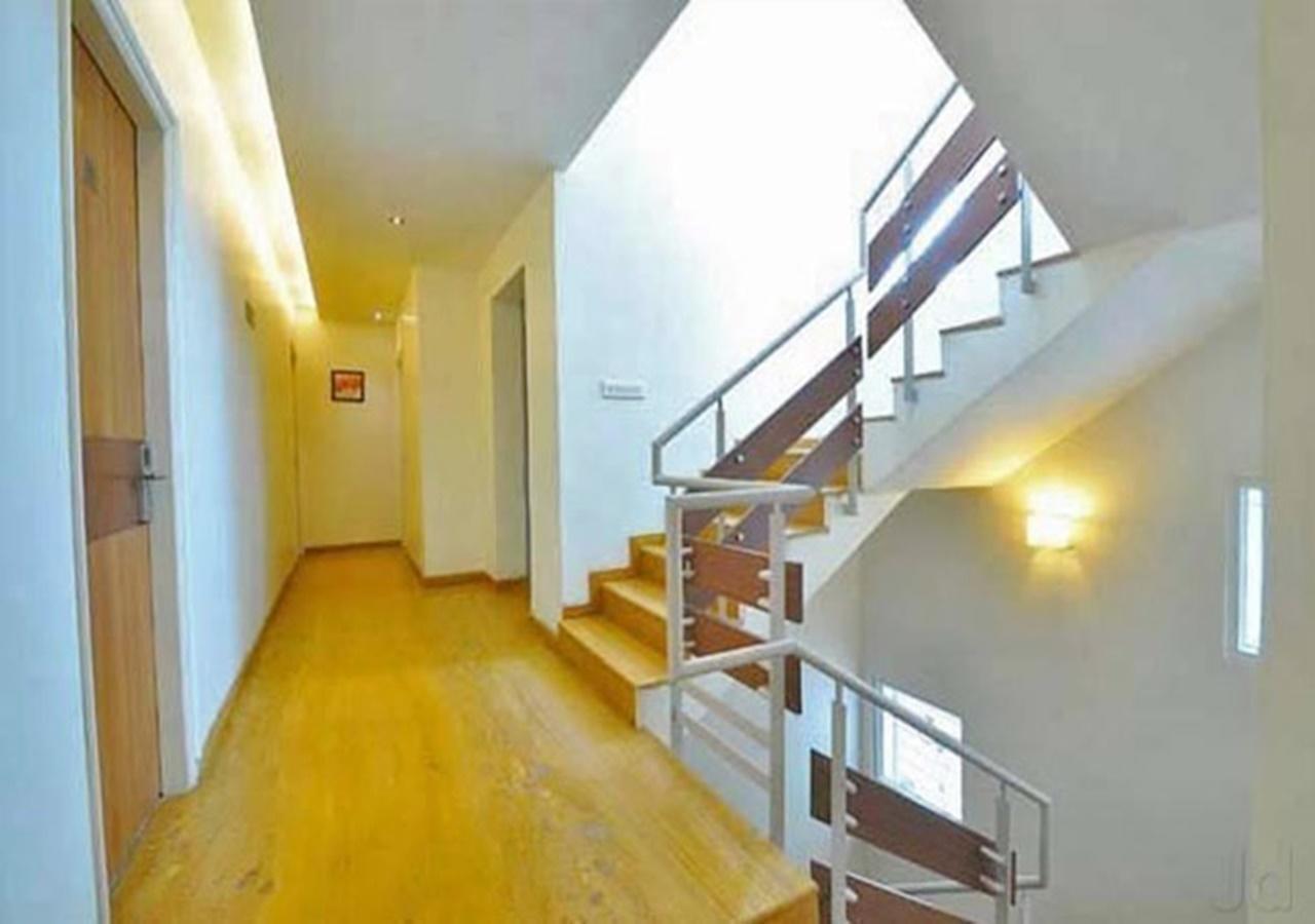 Hotel Holiday Home 2*